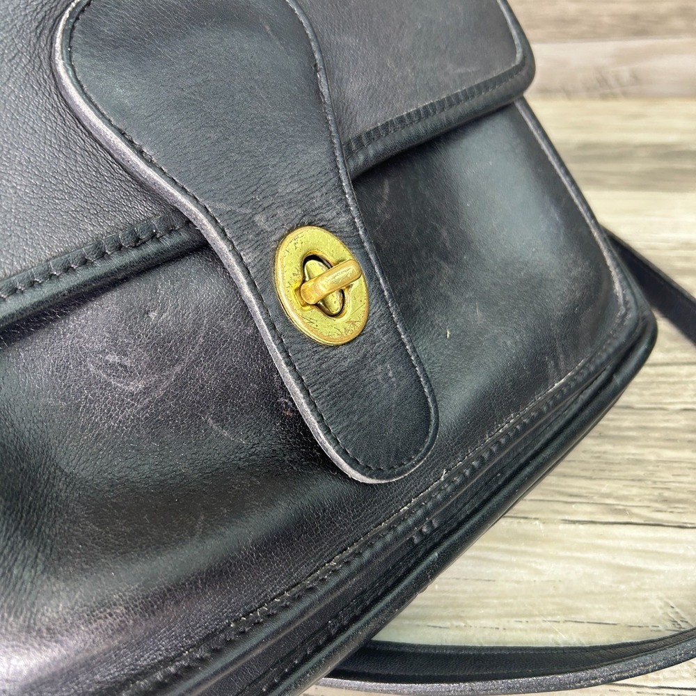 Vintage Coach Station Bag Crossbody Purse Satchel Black Leather 90s - Picture 11 of 14